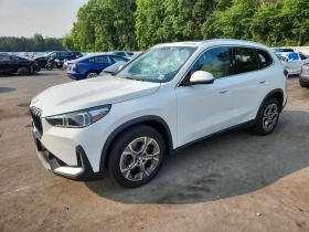 ������ BMW X1