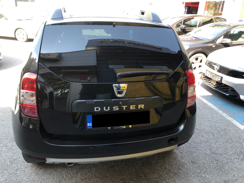 Dacia Duster 1.5 DCI, снимка 5 - Автомобили и джипове - 47353734