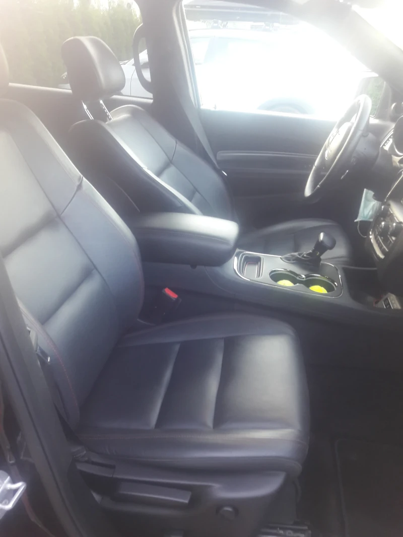 Dodge Durango, снимка 12 - Автомобили и джипове - 51044946