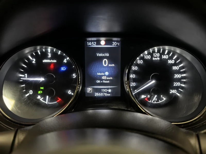 Nissan X-trail 1.6DCI* FACE* DISTR* BOSE* ПОДГРЕВ* КОЖА* PANO* 36, снимка 13 - Автомобили и джипове - 51433212