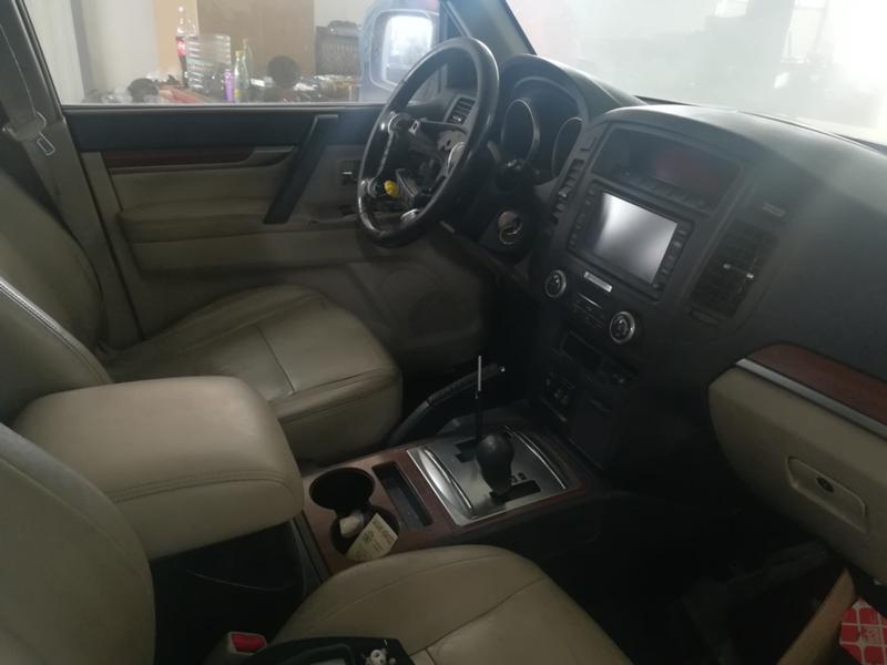 Mitsubishi Pajero 3.2DID/ЗА ЧАСТИ , снимка 7 - Автомобили и джипове - 29375634