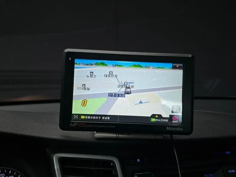 Hyundai Tucson 1.7 2WD MODERN, снимка 15 - Автомобили и джипове - 55796470