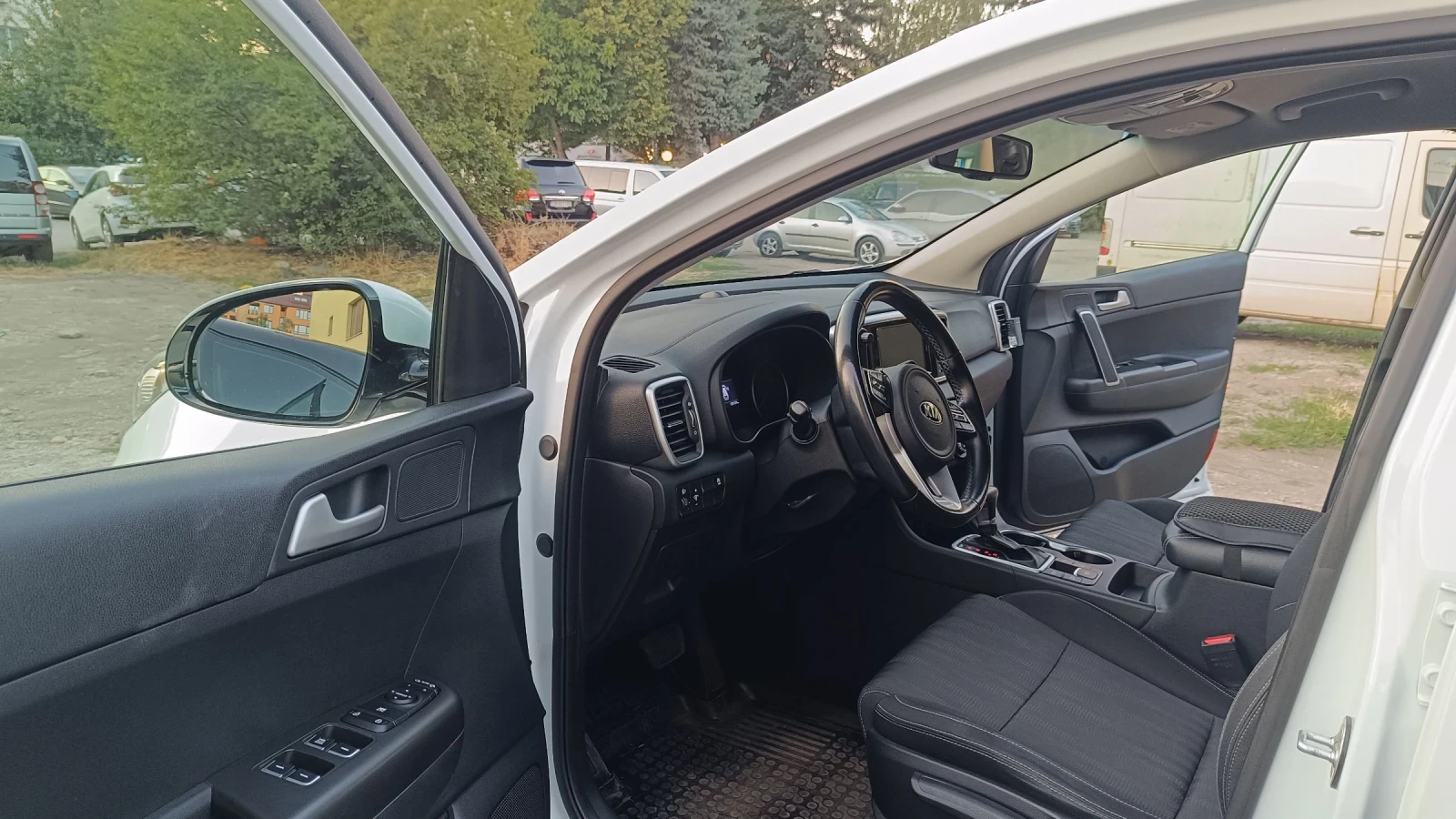 Kia Sportage 1.6 CRDI* 136hp* CARPL AY* CAMERA*  - изображение 10