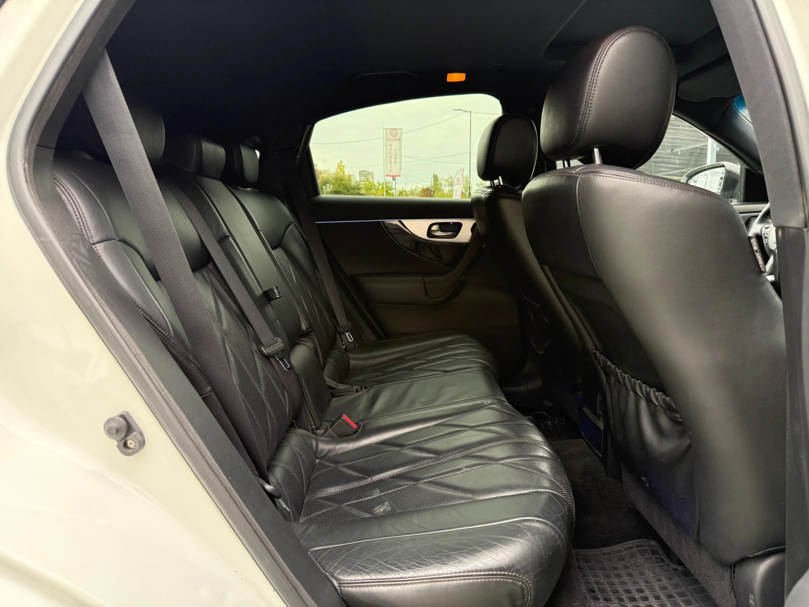 Infiniti Fx 30  - изображение 10
