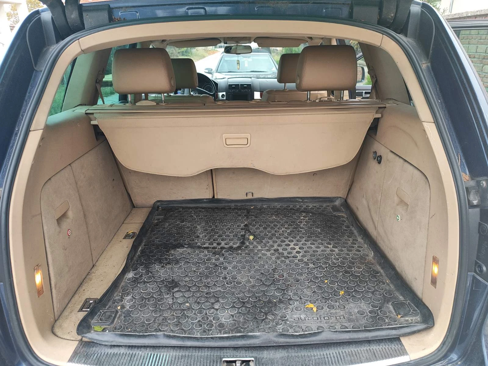 VW Touareg  - изображение 7