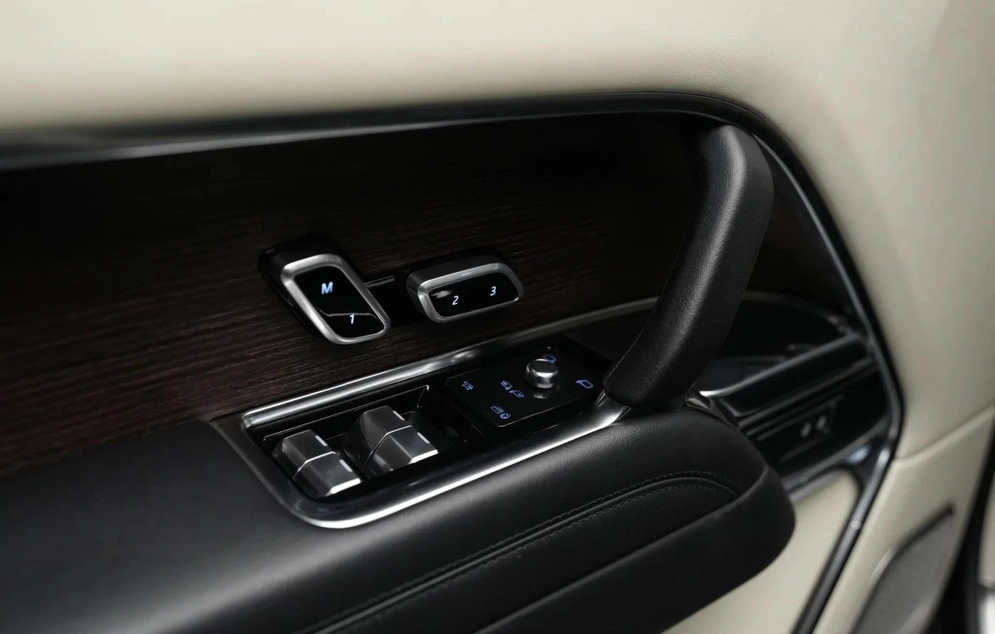 Land Rover Range rover Vogue D350  - изображение 6