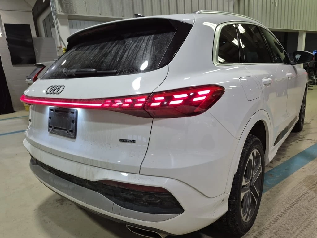 Audi Q5 * PROGRESSIV * CARFAX * ��� ������������ ������ | Mobile.bg � ����������� 3