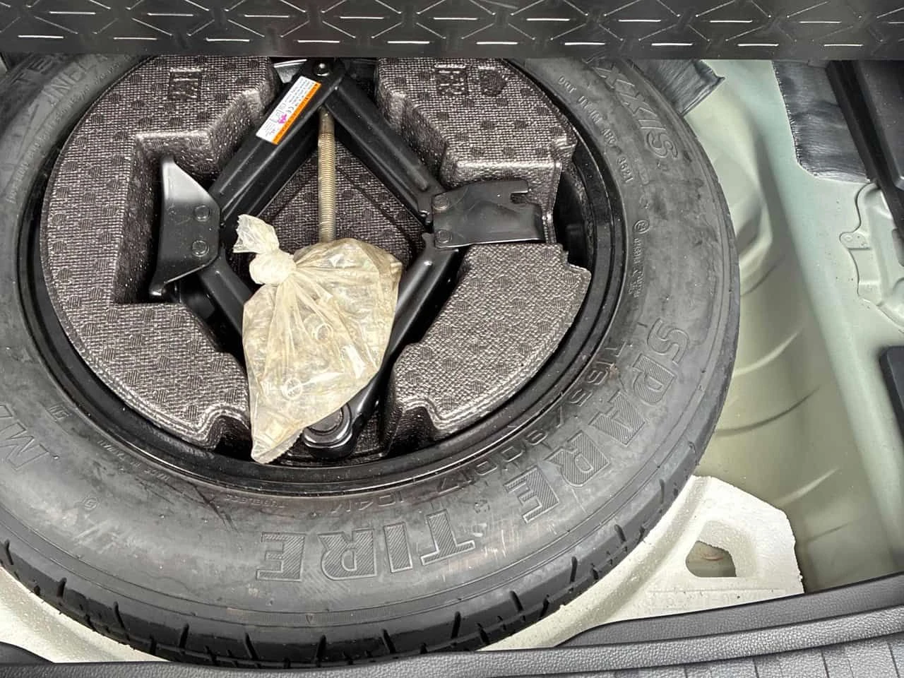 Toyota Rav4 * Hybrid Limited * �������� ������ * 2 ����� * NAV | Mobile.bg � ����������� 11