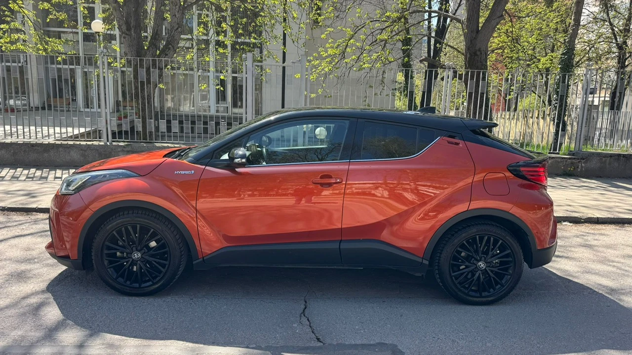 Toyota C-HR, снимка 8 - Автомобили и джипове - 54255873