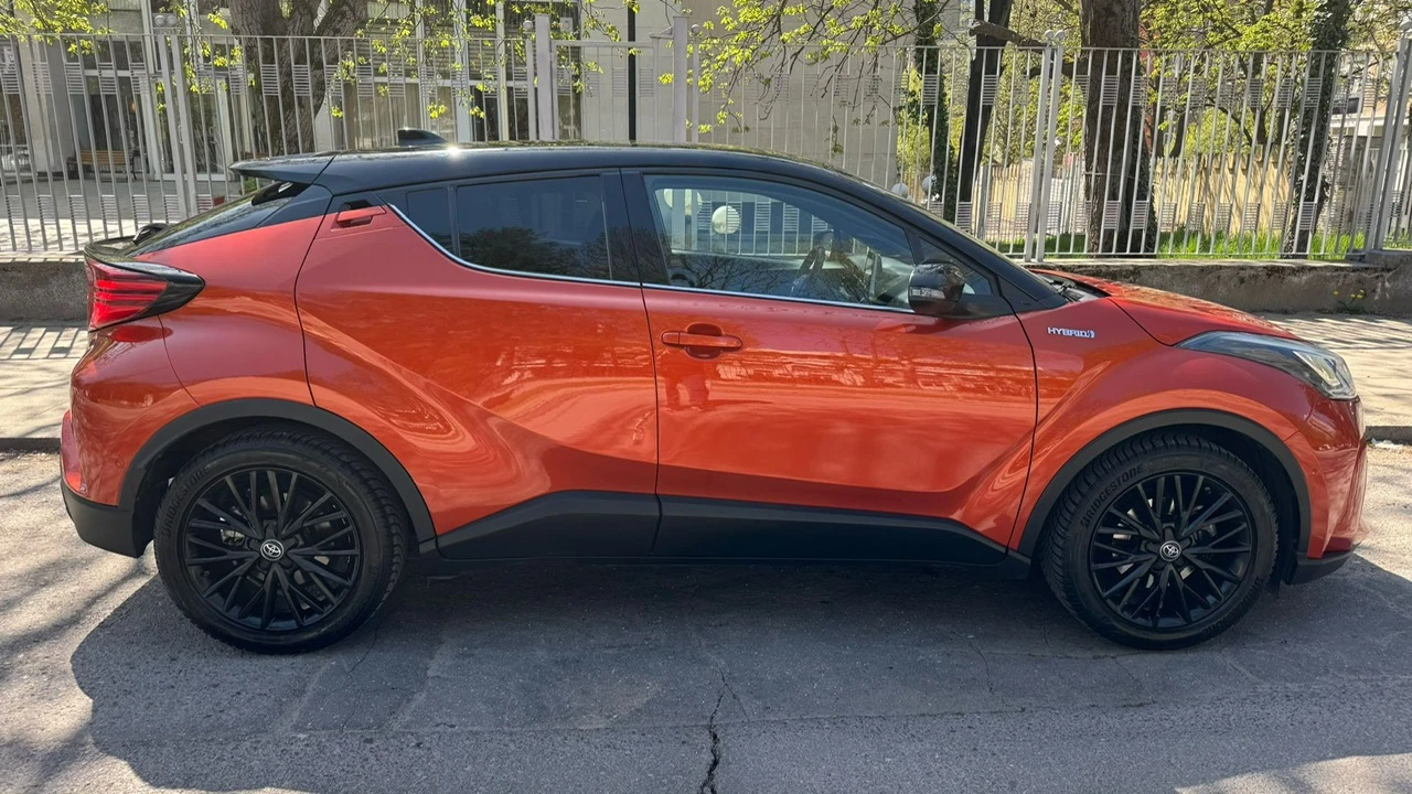 Toyota C-HR, снимка 4 - Автомобили и джипове - 54255873