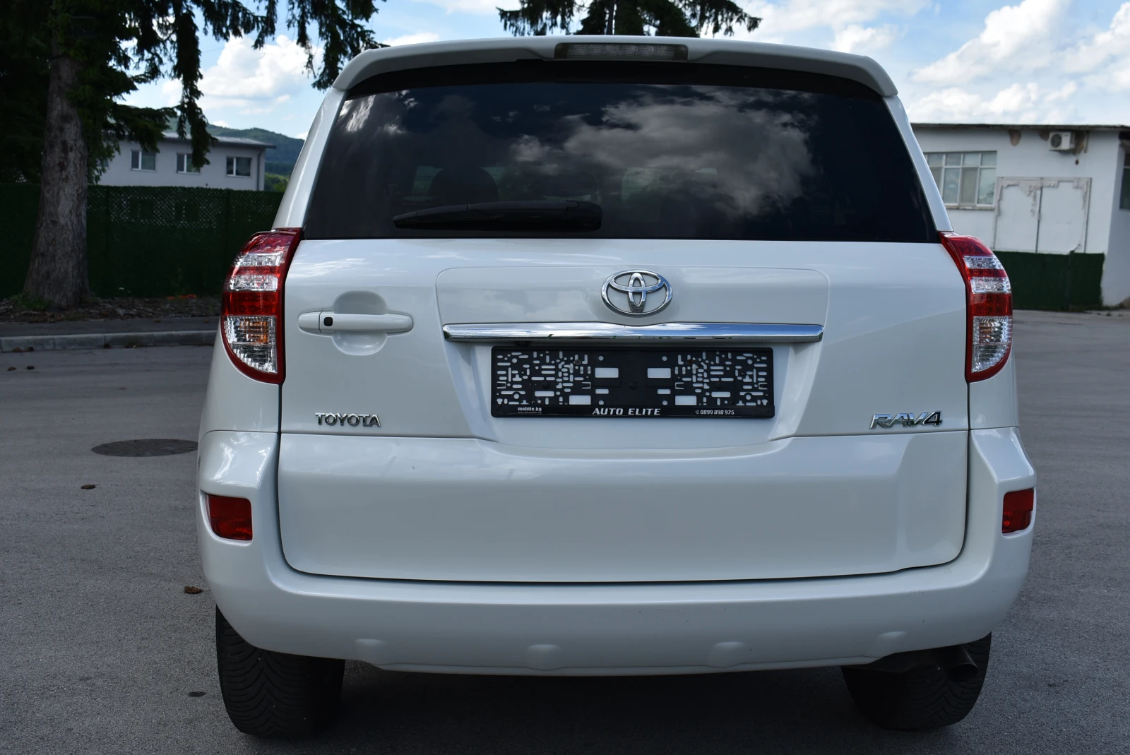 Toyota Rav4 2.2D4D/150kc= AWD= КОЖА/НАВИ/ITALY/TOP, снимка 4 - Автомобили и джипове - 55148658