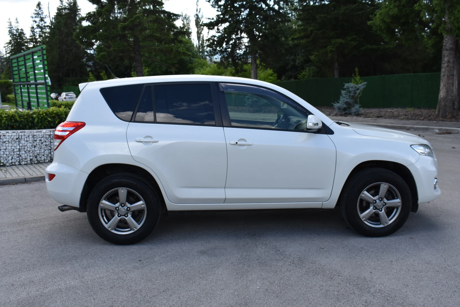 Toyota Rav4 2.2D4D/150kc= AWD= КОЖА/НАВИ/ITALY/TOP, снимка 6 - Автомобили и джипове - 55148658