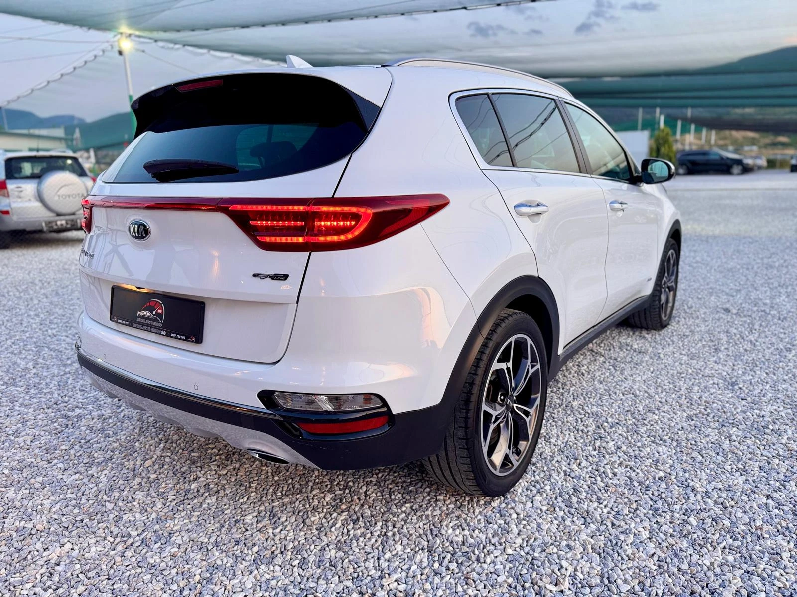 Kia Sportage ::2.0CRDI::4X4::GT Line::Facelift, снимка 7 - Автомобили и джипове - 55193752