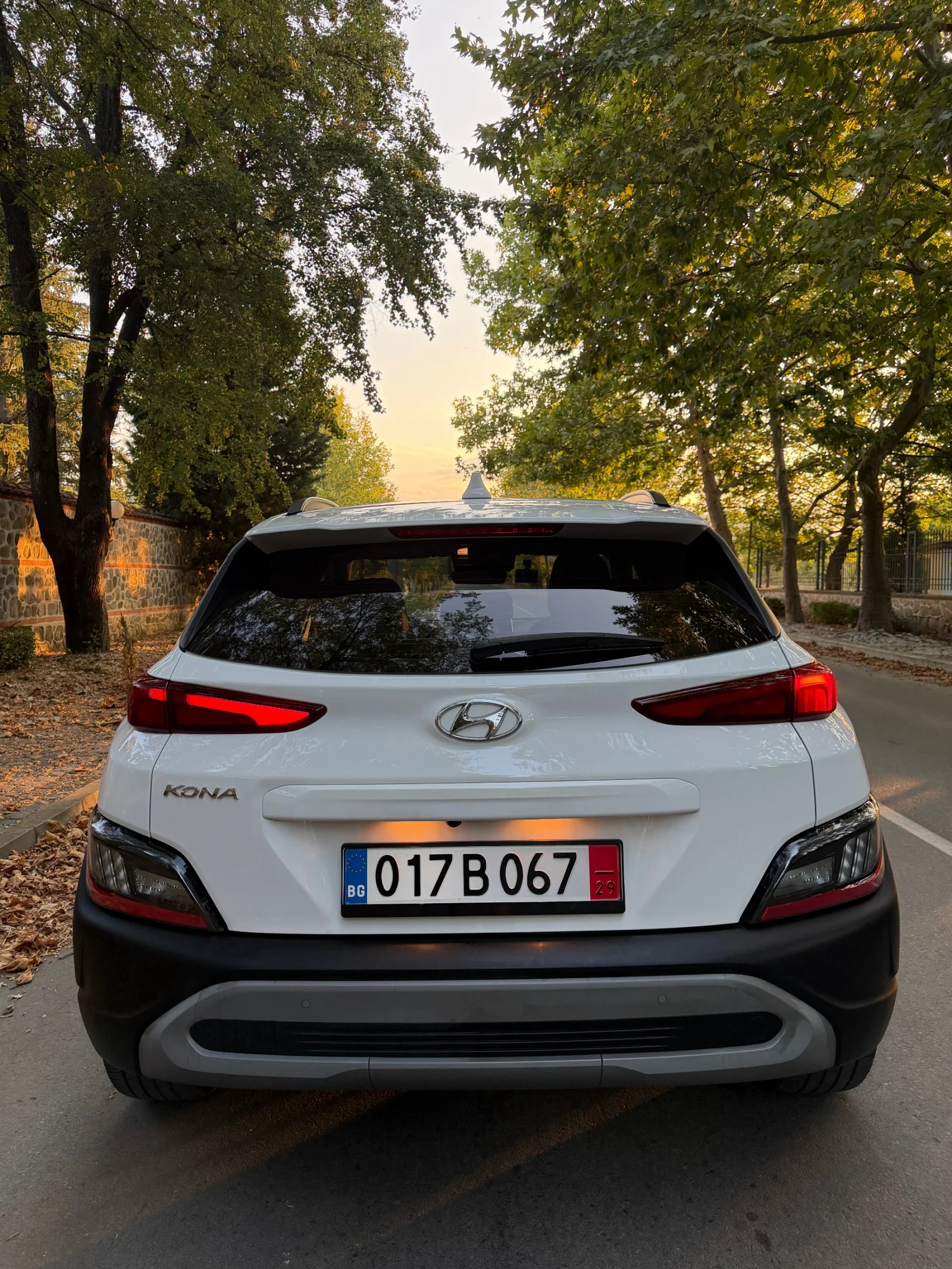 Hyundai Kona 1.6/Hybrid/13.500Km, снимка 5 - Автомобили и джипове - 55608606