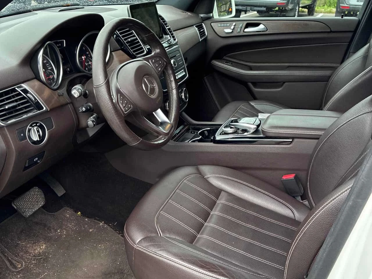 Mercedes-Benz GLE 350 * 350d * ЛИЦЕНЗИРАН ДИЛЪР * CARFAX, снимка 5 - Автомобили и джипове - 55647971