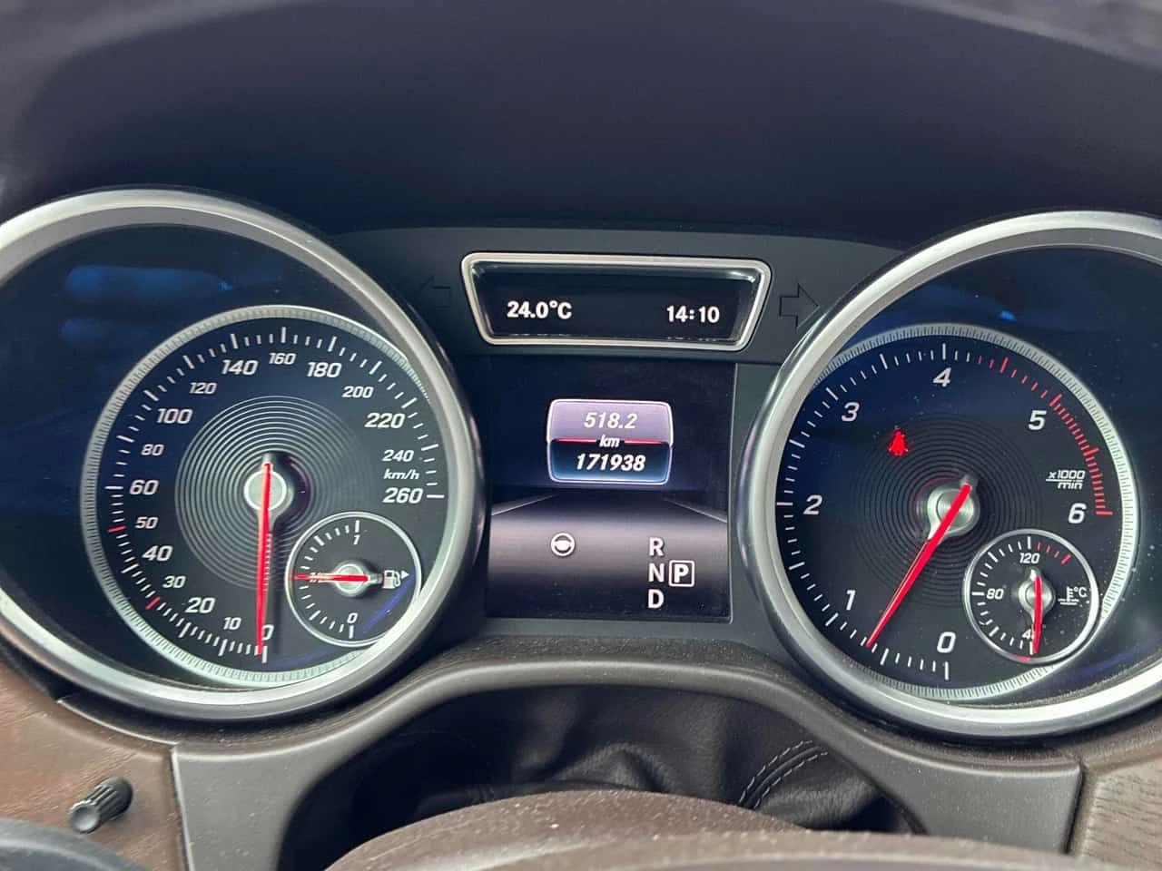Mercedes-Benz GLE 350 * 350d * ЛИЦЕНЗИРАН ДИЛЪР * CARFAX, снимка 8 - Автомобили и джипове - 55647971