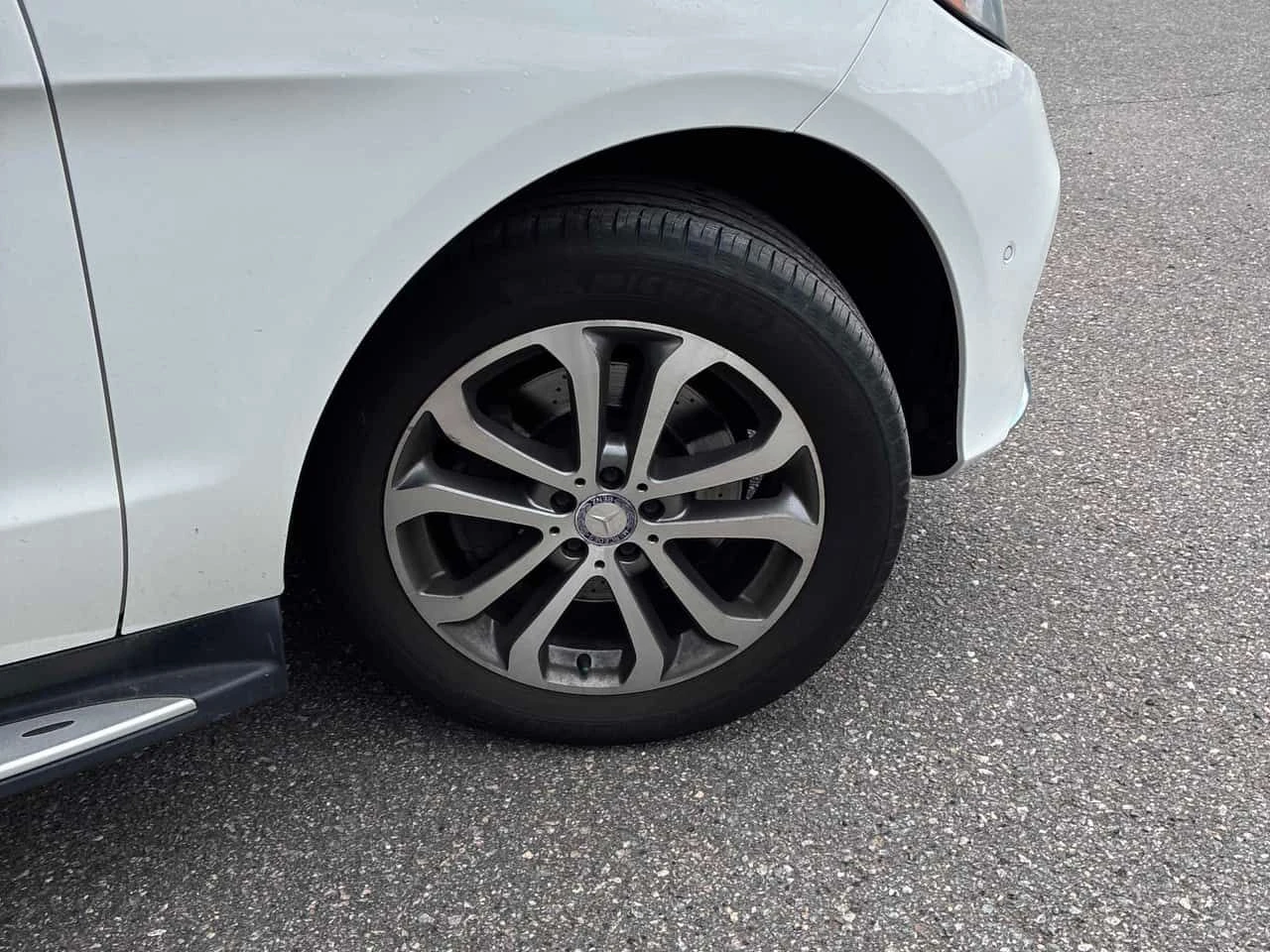 Mercedes-Benz GLE 350 * 350d * ЛИЦЕНЗИРАН ДИЛЪР * CARFAX, снимка 7 - Автомобили и джипове - 55647971