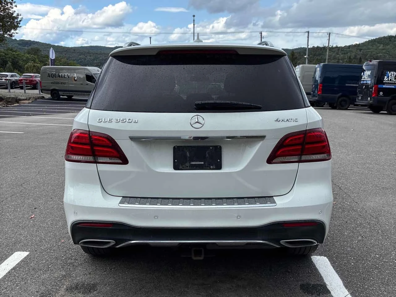 Mercedes-Benz GLE 350 * 350d * ЛИЦЕНЗИРАН ДИЛЪР * CARFAX, снимка 4 - Автомобили и джипове - 55647971