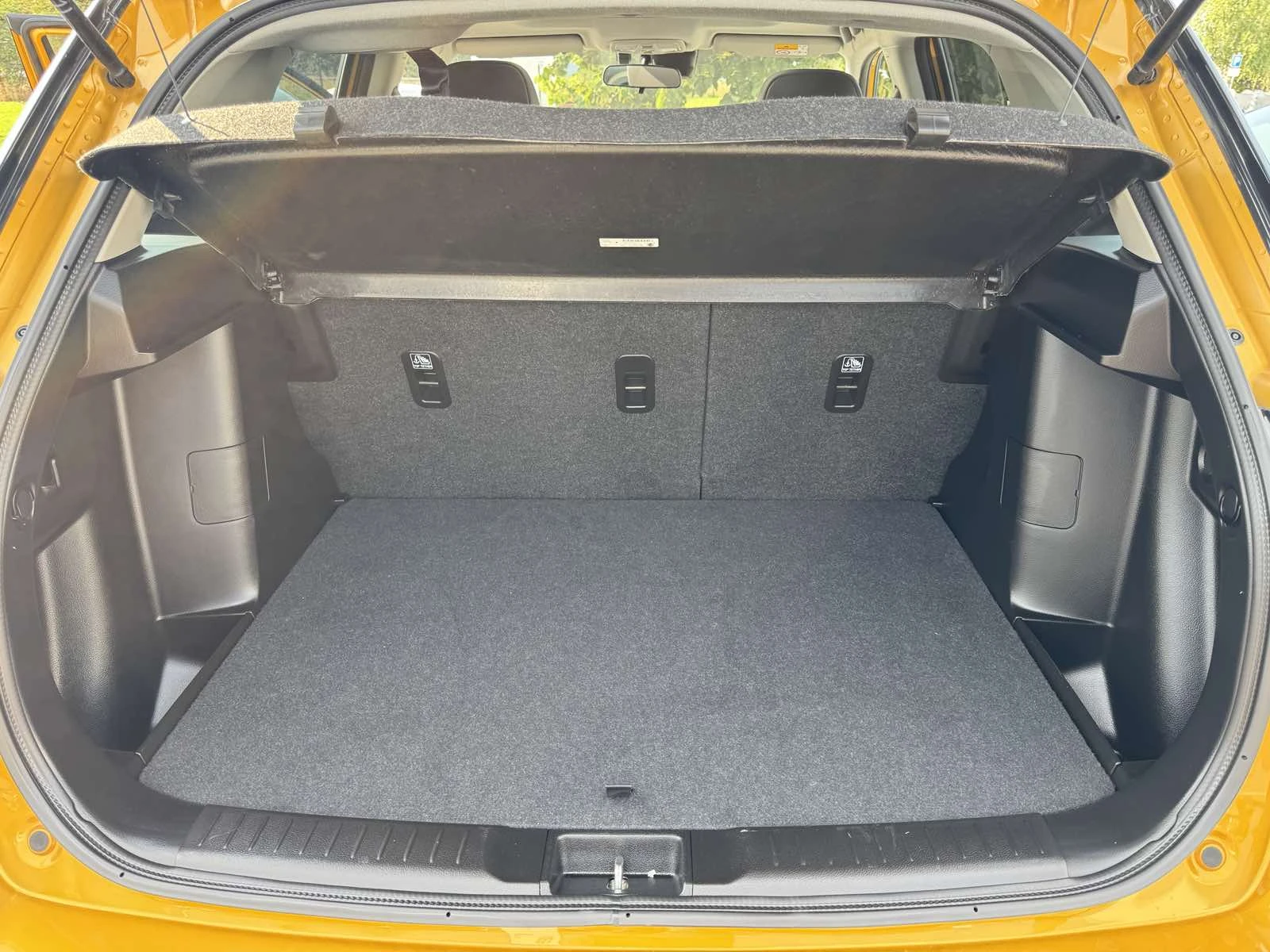Suzuki Vitara 1.5 FULL HYBRID, снимка 11 - Автомобили и джипове - 55705169