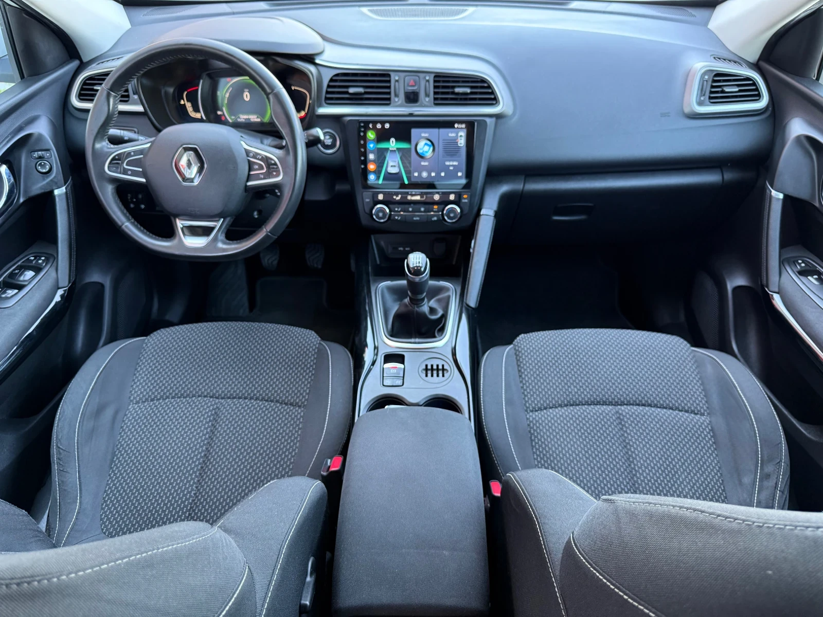 Renault Kadjar 1.5 DCi / INTENSE / NAVI / KEYLESS / LED / CAMERA , снимка 8 - Автомобили и джипове - 55754440