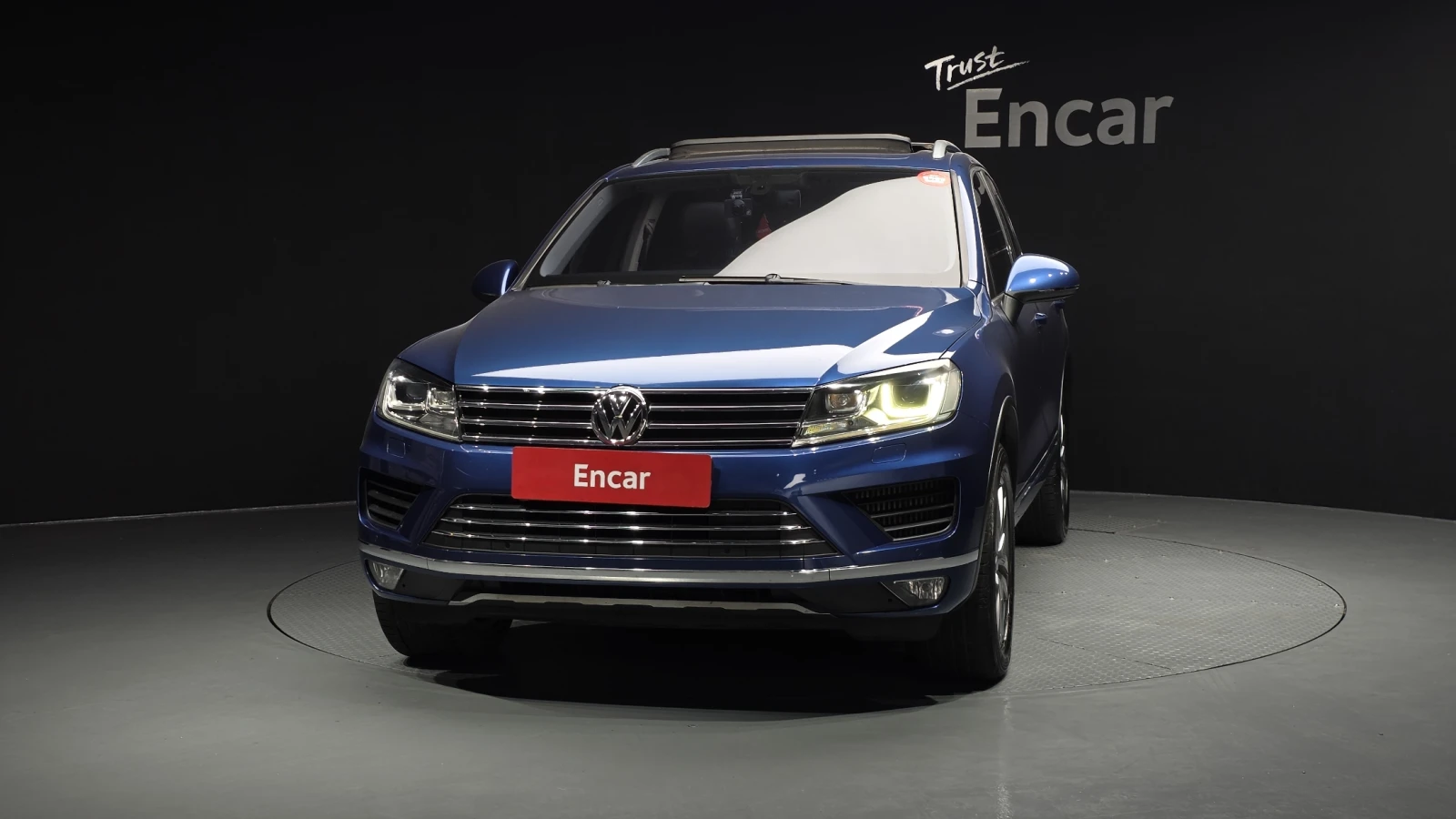 VW Touareg 3.0 TDI* ЕЛ. БАГАЖНИК* ПОДГРЕВ ВОЛАН* ЛЮК* КРАЙНА , снимка 3 - Автомобили и джипове - 55983956