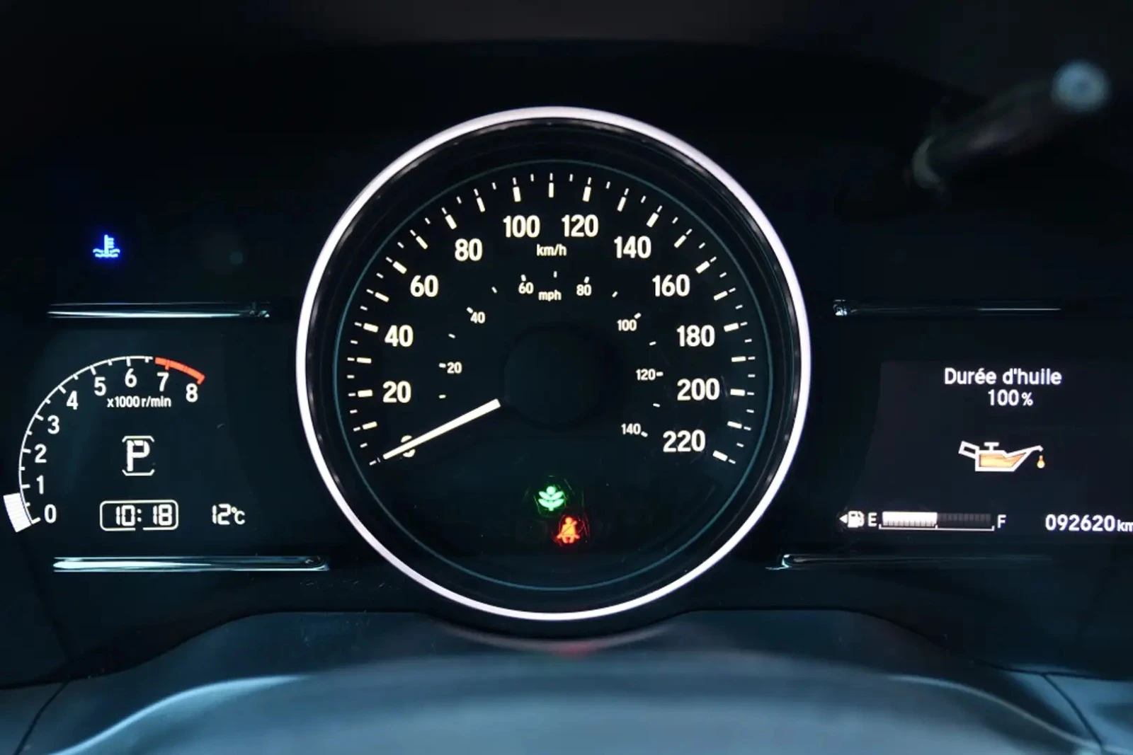 Honda Hr-v Дистроник* * Камера* * , снимка 14 - Автомобили и джипове - 56646213