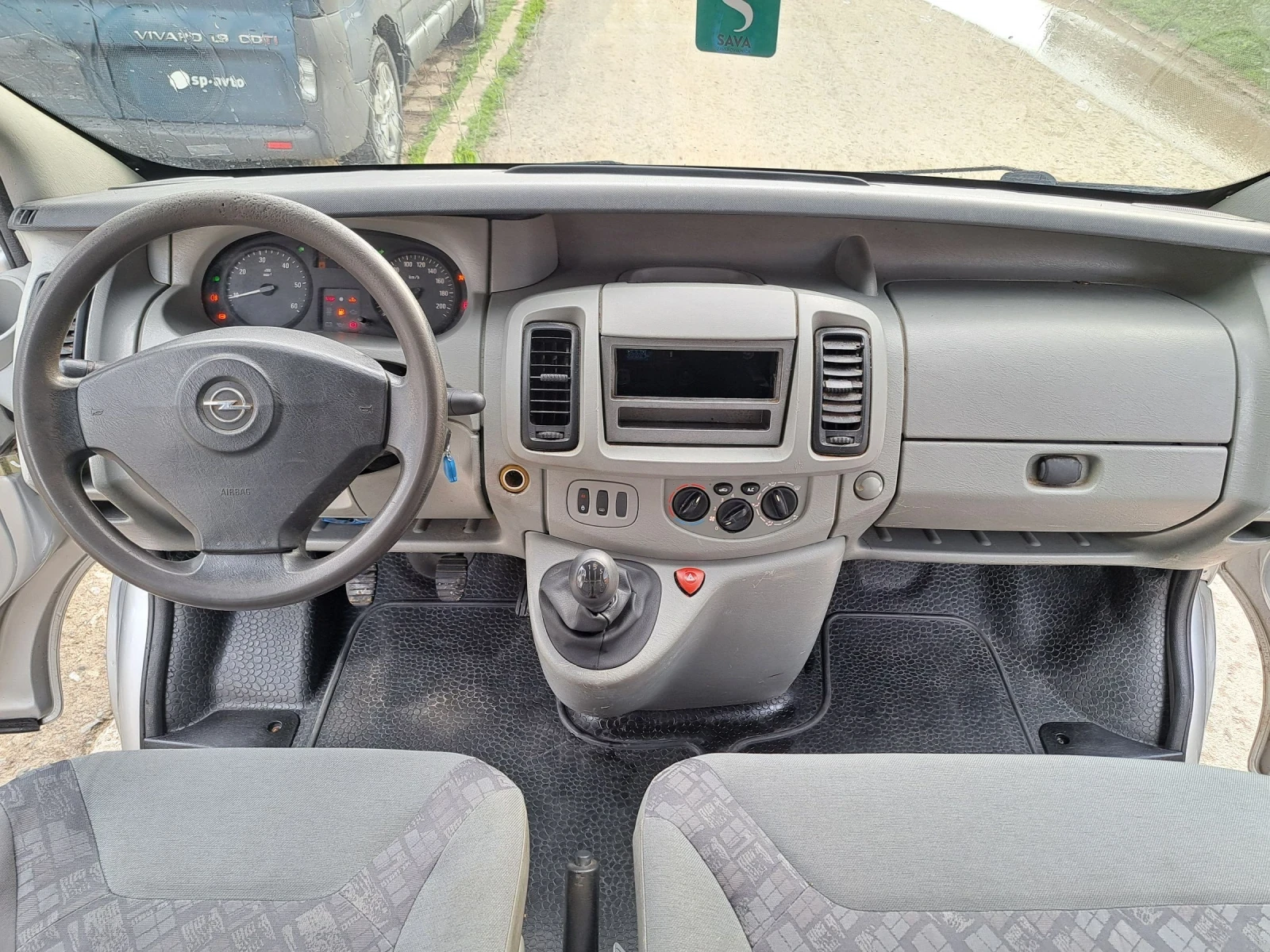 Renault Trafic 6 места Опел Виваро  - изображение 7