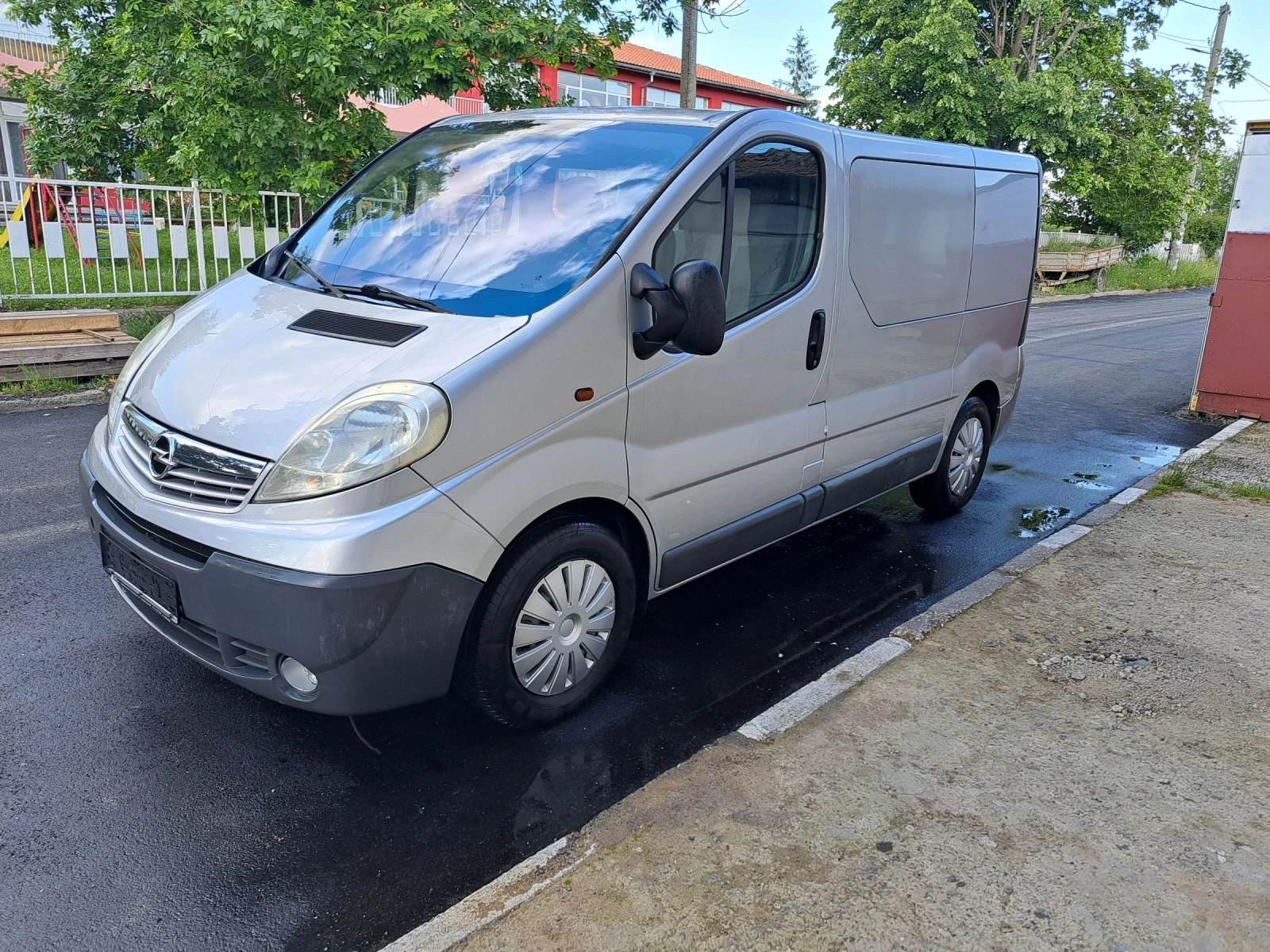 Renault Trafic 6 места Опел Виваро  - изображение 3