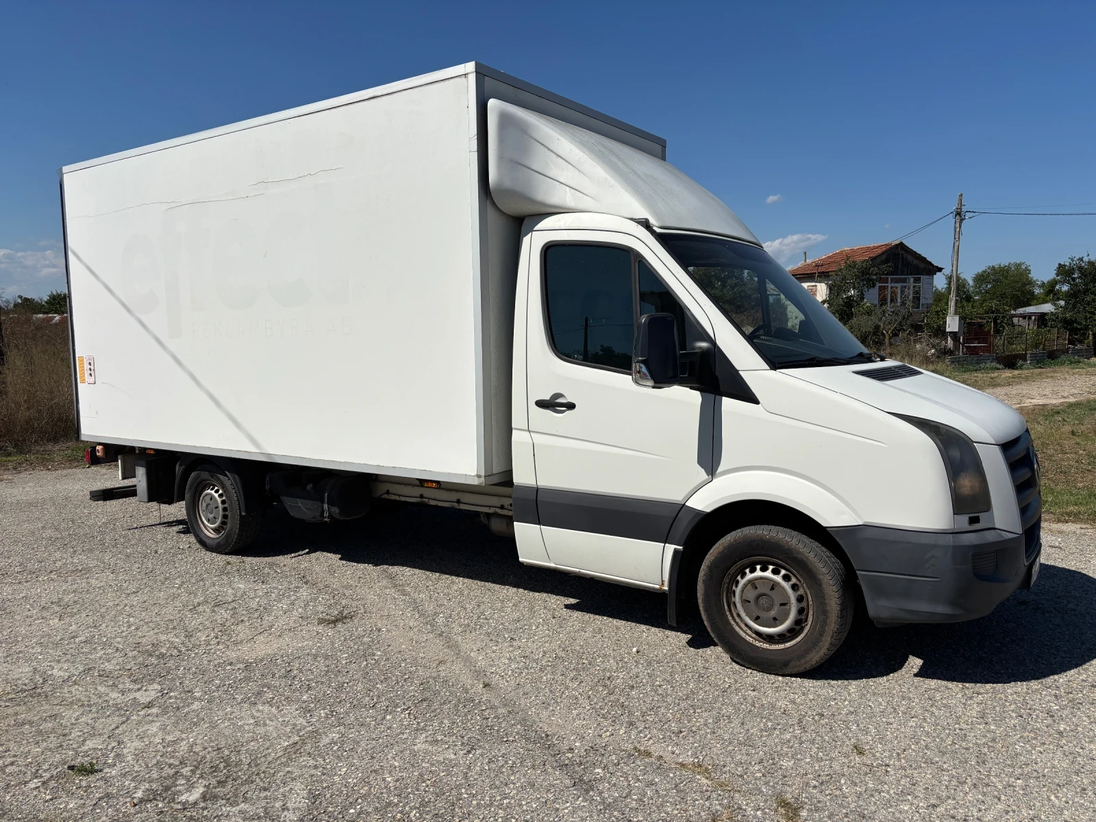 VW Crafter 2.5 Падащ Борд, Климатик, снимка 3 - Бусове и автобуси - 55467693