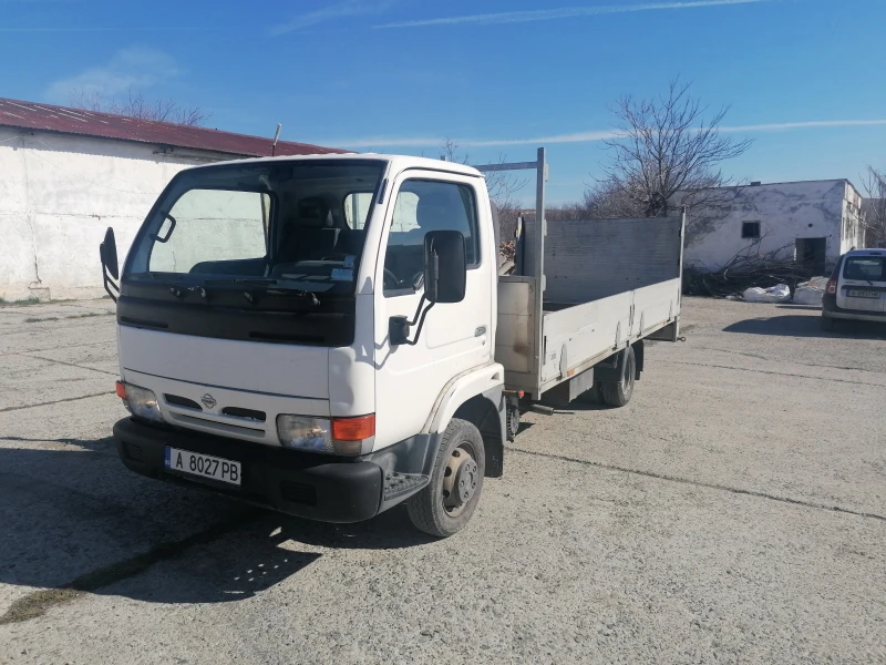 Nissan Kabstar, снимка 1 - Камиони - 49387770