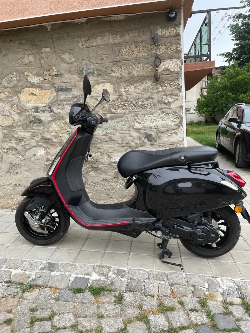 Vespa 50 BLACK EDITION
