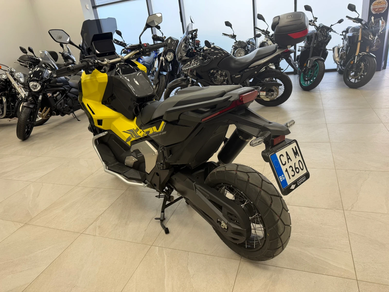 Honda X-ADV 750 LeoVinci Travel Pack 2025 128km!, снимка 7 - Мотоциклети и мототехника - 53866492