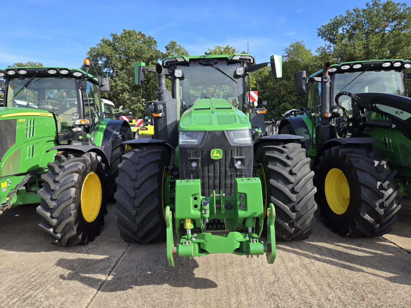 Трактор John Deere 8R 370 E-23 POWER SHIFT НАВИГАЦИЯ ЛИЗИНГ, снимка 2 - Селскостопанска техника - 56273460