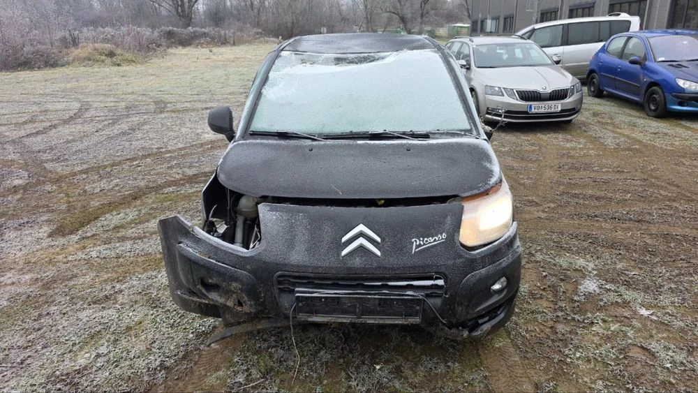 На части Citroen c3 picasso 16 hdi 2010 9HR DV6c пали работи 157000