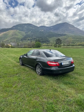 Mercedes-Benz E 200, снимка 5