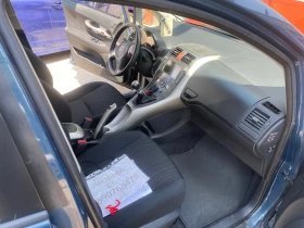 Toyota Auris 2.0 D4D Keyless, Navi , снимка 9