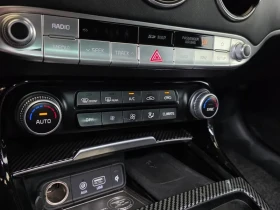 Kia Stinger 3.3 2WD GT - САМО 30% АВАНС , снимка 15