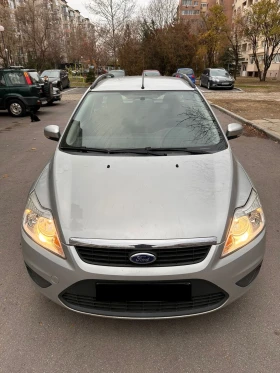 Ford Focus 1.6i Бензин/Парктроник/Климатик/100к.с., снимка 8