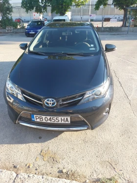 Toyota Auris II, Hybrid - изображение 1 | Auto.bg Toyota Auris II, Hybrid - изображение 1