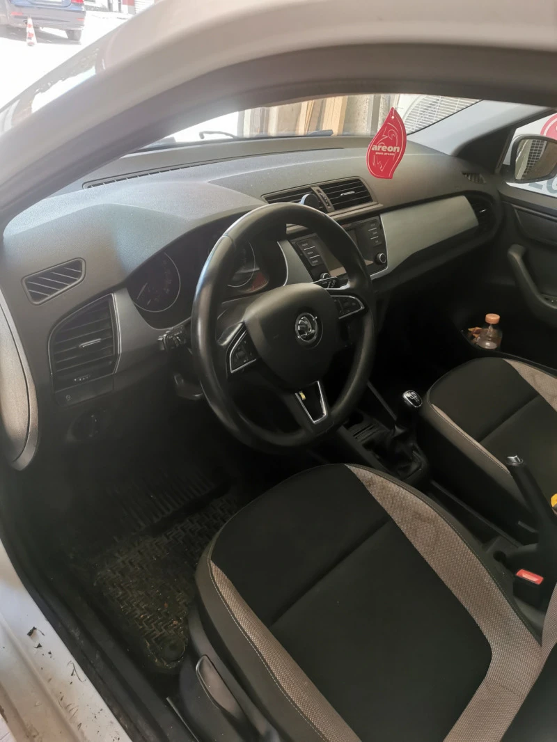 Skoda Fabia 1.4 tdi, снимка 4 - Автомобили и джипове - 47868895