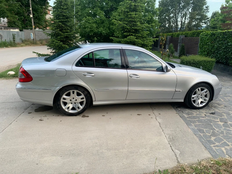 Mercedes-Benz E 280 AVANGARD ЛИЗИНГ, снимка 4 - Автомобили и джипове - 44354541