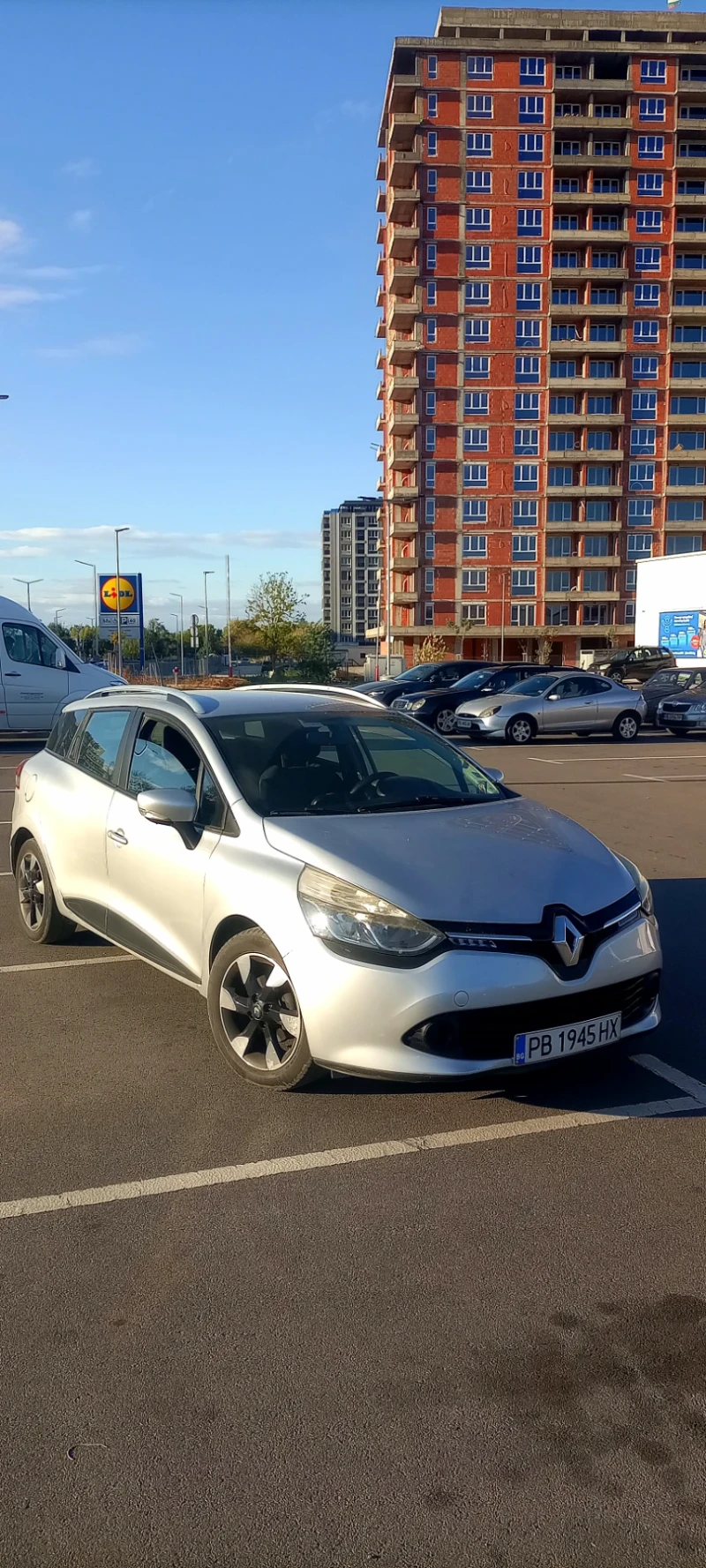 Renault Clio 1.5 DCI , снимка 2 - Автомобили и джипове - 47597833