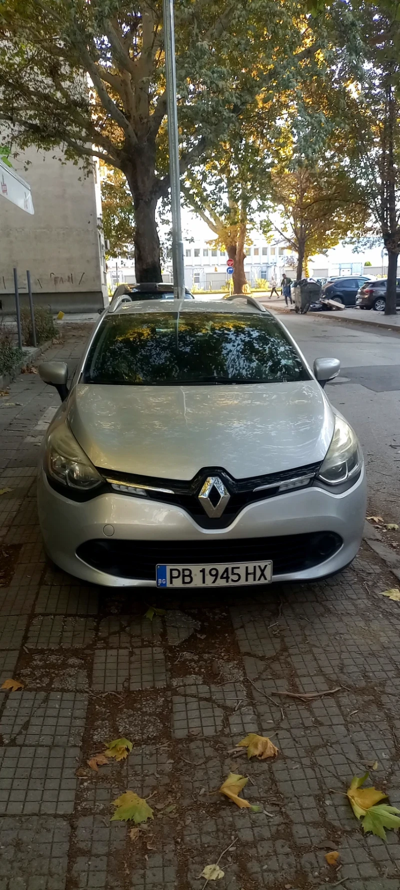 Renault Clio 1.5 DCI , снимка 6 - Автомобили и джипове - 47597833