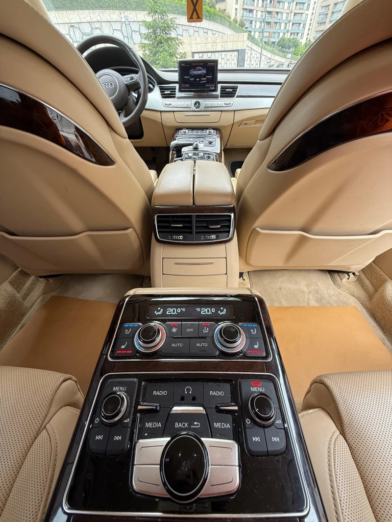 Audi A8 4.0 TFSI V8 EXCLUSIVE FULL OPTION, снимка 8 - Автомобили и джипове - 51821731