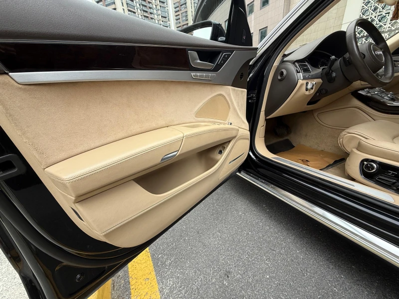 Audi A8 4.0 TFSI V8 EXCLUSIVE FULL OPTION, снимка 16 - Автомобили и джипове - 51821731
