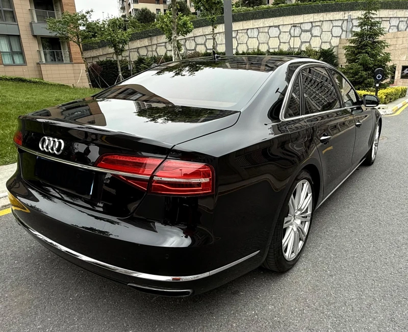 Audi A8 4.0 TFSI V8 EXCLUSIVE FULL OPTION, снимка 3 - Автомобили и джипове - 51821731