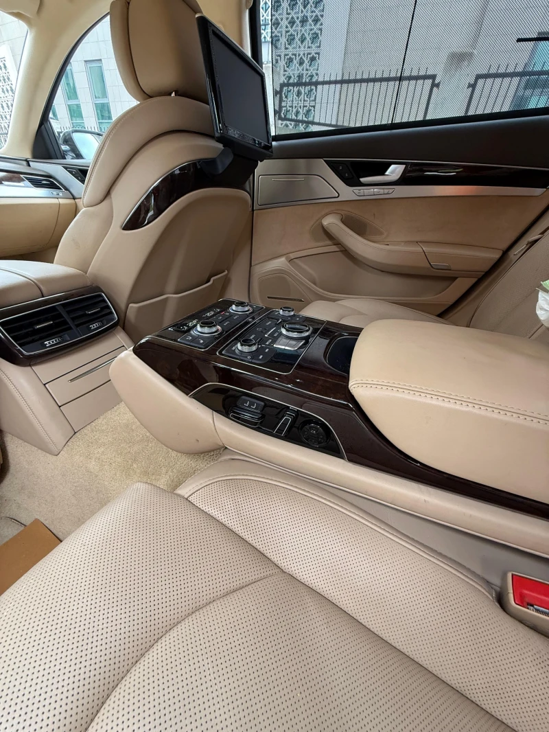 Audi A8 4.0 TFSI V8 EXCLUSIVE FULL OPTION, снимка 14 - Автомобили и джипове - 51821731