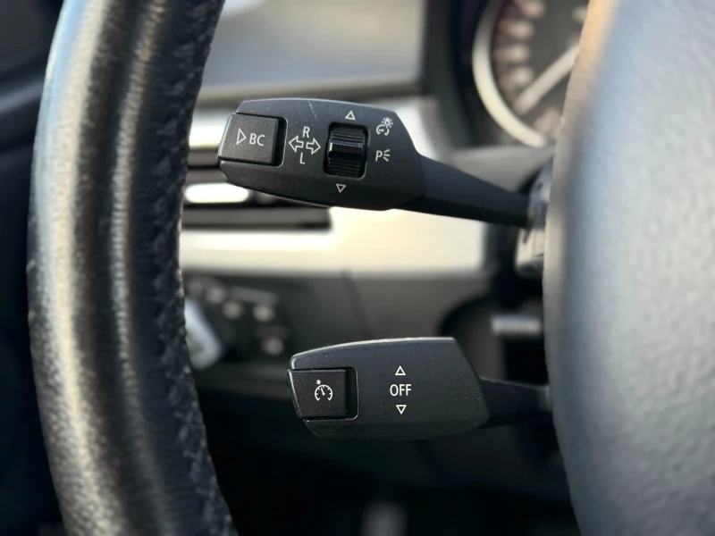 BMW 325 XI 6 МЕСЕЦА ГАРАНЦИЯ/218к.с. Facelift/Навигация, снимка 17 - Автомобили и джипове - 52253898