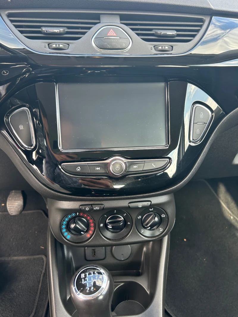 Opel Corsa 1.4, снимка 12 - Автомобили и джипове - 52330908