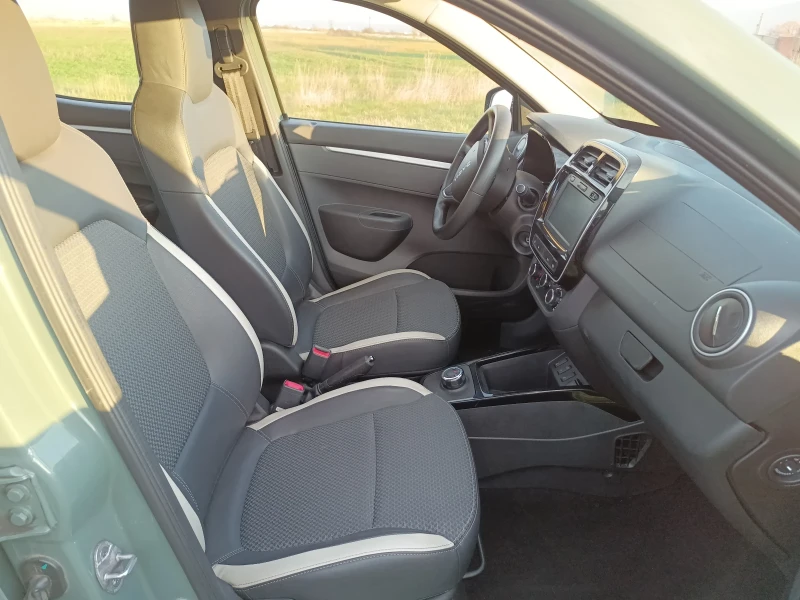 Dacia Spring CCS Германия, снимка 7 - Автомобили и джипове - 52392704